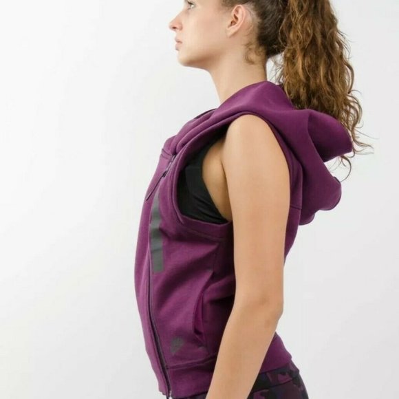 Nike Tech Fleece Sleeveless Hooded Vest Small - Picture 5 of 13